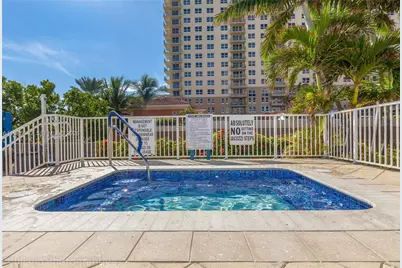 2030 S Ocean Dr #412, Hallandale Beach, FL 33009 - Photo 19