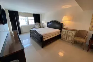 2030 S Ocean Dr, Hallandale Beach, FL 33009 - Photo 13