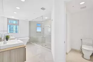 17301 Biscayne Blvd, North Miami Beach, FL 33160 - Photo 29