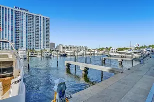 17301 Biscayne Blvd, North Miami Beach, FL 33160 - Photo 33