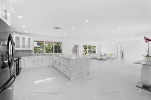 2816 NE 35th St, Fort Lauderdale, FL 33306 - Photo 15