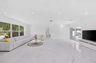 2816 NE 35th St, Fort Lauderdale, FL 33306 - Photo 9