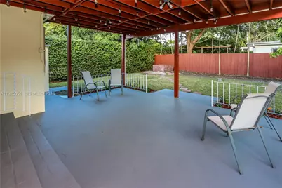 1015 Cortez St, Coral Gables, FL 33134 - Photo 29