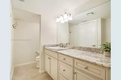 614 Executive Center Dr #102, West Palm Beach, FL 33401 - Photo 17