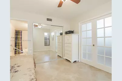 614 Executive Center Dr #102, West Palm Beach, FL 33401 - Photo 21