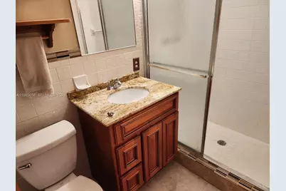 690 NW 19th St, Homestead, FL 33030 - Photo 9