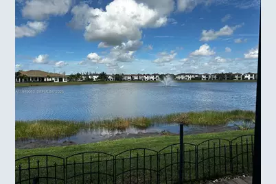 3397 W 94th Ter, Hialeah, FL 33018 - Photo 11