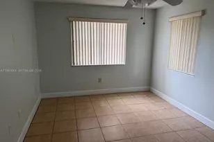 10625 SW 112th Ave, Miami, FL 33176 - Photo 15