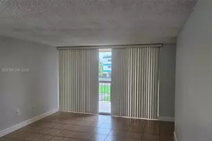 10625 SW 112th Ave, Miami, FL 33176 - Photo 11