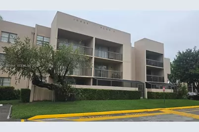 10625 SW 112th Ave #216, Miami, FL 33176 - Photo 1