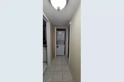 7400 Miami Lakes Dr #D305, Miami Lakes, FL 33014 - Photo 15