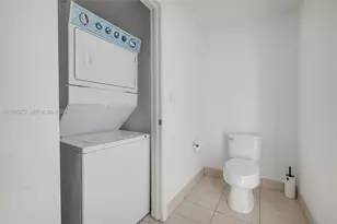 1900 N Bayshore Dr, Miami, FL 33132 - Photo 5