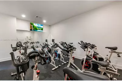 1900 N Bayshore Dr #PH 5006, Miami, FL 33132 - Photo 31