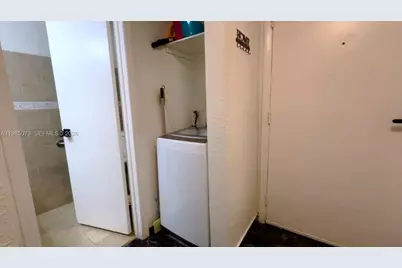 1900 W 68th St #D207, Hialeah, FL 33014 - Photo 15