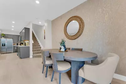 8351 NW 7th Ct, Plantation, FL 33324 - Photo 15