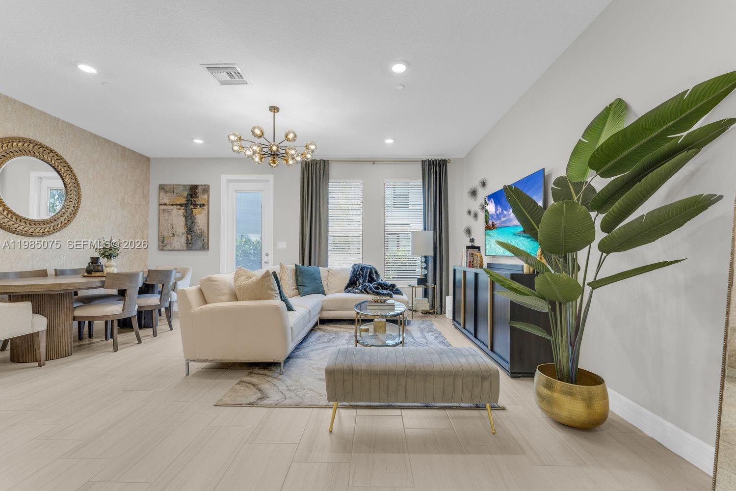 8351 NW 7th Ct - 8351 NW 7th Ct, Plantation, FL 33324 Luxury Property | Jose Angel Pina