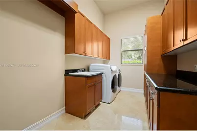 12821 Kapok Ln, Davie, FL 33330 - Photo 29