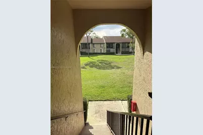 718 Sunny Pine Way #F2, Greenacres, FL 33415 - Photo 3