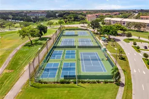 13500 SW 1st St, Pembroke Pines, FL 33027 - Photo 29