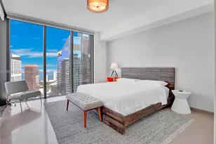 88 SW 7th St, Miami, FL 33130 - Photo 11