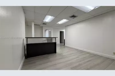 2500 Hollywood Blvd #212, Hollywood, FL 33020 - Photo 5