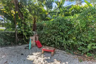 776 NE 74th St, Miami, FL 33138 - Photo 35