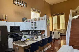1661 SE 17th St, Homestead, FL 33035 - Photo 5