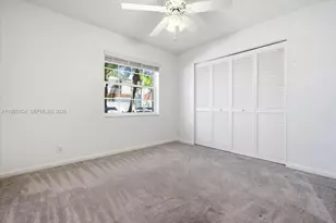 354 Bermuda Springs Dr, Weston, FL 33326 - Photo 17