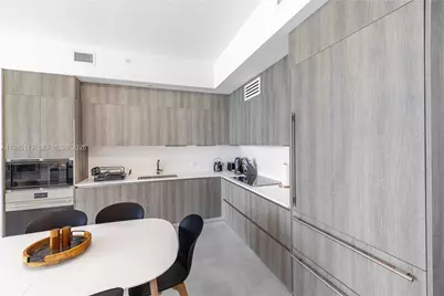 17550 Collins Ave #1202, Sunny Isles Beach, FL 33160 - Photo 9