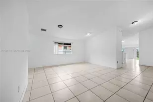 12418 SW 230th St, Miami, FL 33170 - Photo 5
