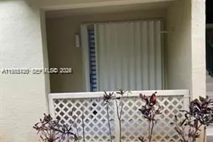 18328 NW 68th Ave, Hialeah, FL 33015 - Photo 9