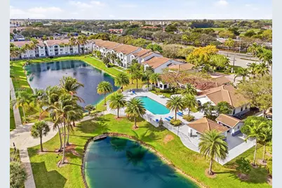 2600 S University Dr #303, Davie, FL 33328 - Photo 25