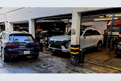 0000 Bay Rd, Miami Beach, FL 33139 - Photo 1