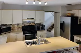 5920 York Ln, Davie, FL 33331 - Photo 7