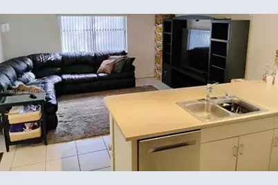 5920 York Ln, Davie, FL 33331 - Photo 9