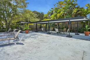 16950 W Dixie Hwy, North Miami Beach, FL 33160 - Photo 21