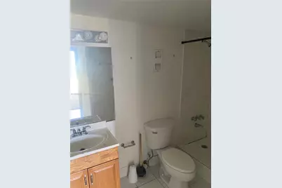 16950 W Dixie Hwy #A-529, North Miami Beach, FL 33160 - Photo 5