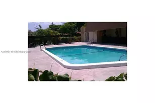 16950 W Dixie Hwy, North Miami Beach, FL 33160 - Photo 19