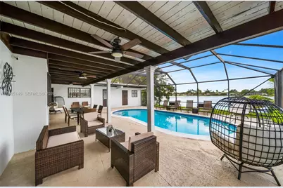 8420 Pasadena Blvd, Pembroke Pines, FL 33024 - Photo 39