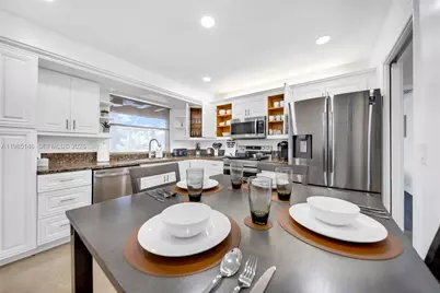 8420 Pasadena Blvd, Pembroke Pines, FL 33024 - Photo 35