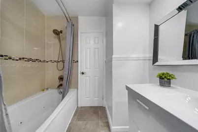 8420 Pasadena Blvd, Pembroke Pines, FL 33024 - Photo 21