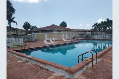 10040 Twin Lakes Dr #37-A, Coral Springs, FL 33071 - Photo 17