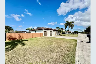 20449 SW 328th St, Homestead, FL 33030 - Photo 3