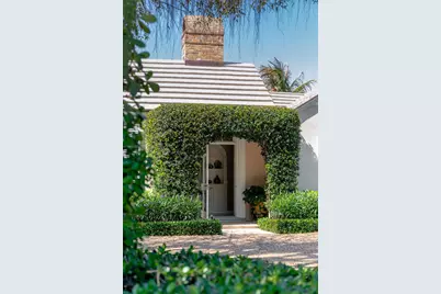 74 Gomez Rd, Jupiter Island, FL 33455 - Photo 27