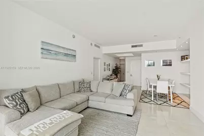 50 S Pointe Dr #805, Miami Beach, FL 33139 - Photo 1