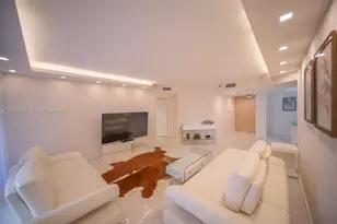 16445 Collins Ave, Sunny Isles Beach, FL 33160 - Photo 3