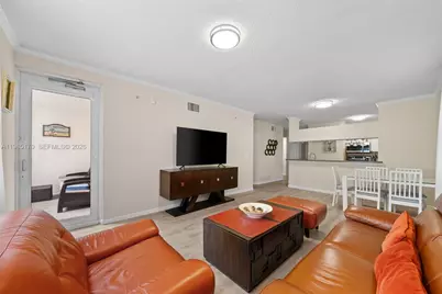 17125 N Bay Rd #3312, Sunny Isles Beach, FL 33160 - Photo 3