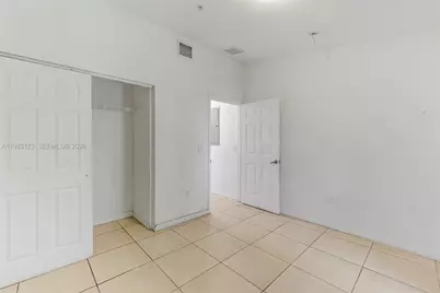 3916 SW 48th Ave, Pembroke Park, FL 33023 - Photo 11