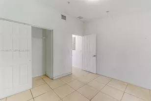 3916 SW 48th Ave, Pembroke Park, FL 33023 - Photo 11