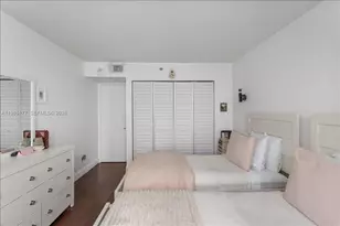 770 Claughton Island Dr, Miami, FL 33131 - Photo 15